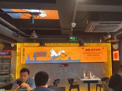 -鸣记脆皮烤鱼·海鲜烤鱼(三八广场店)