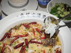 -江渔儿酸菜鱼(奥园广场金发购物中心店)