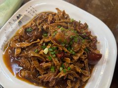 -缘来聚·徽菜名店(黄山宏村店)