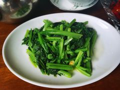 -小厨子私房菜·云南美食店