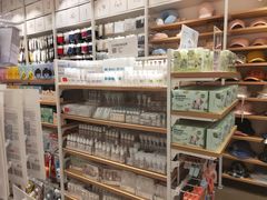 -名创优品(广州萝岗万达广场店)