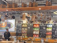 -WOW LUCKY创意韩料(龙阳广场店)