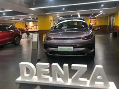 -上海汇之星奔驰4S店(浦东新店)