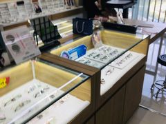 -视野联行眼镜·蔡司·控优点授权(长白万象汇店)
