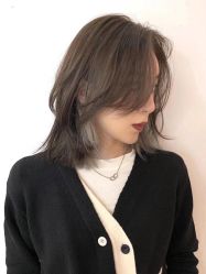 -BULB STUDIO 巴柏明星发型工作室