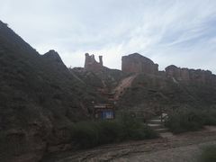 -冰沟丹霞旅游景区
