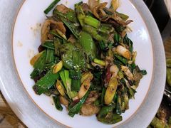 -冯烫烫跷脚牛肉·川菜小馆(武胜西街店)