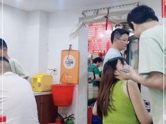 -叶新小吃店(来凤小区总店)