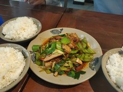-峨嵋小镇·川菜(勒泰中心店)
