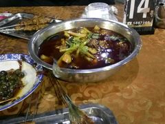 -胖哥牛蛙龙虾烧烤城(育才路店)