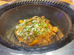 -营信刘罗锅铁锅炖(民主店)