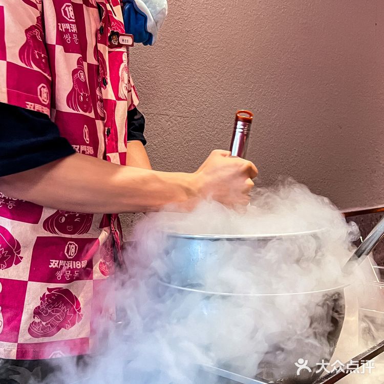 广州…..瀑布芝士真嘟好好吃啊……………………