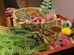-山川小町·极番烧肉(新地假日广场店)