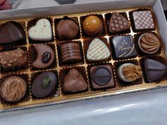 -Laderach 莱德拉(上海环贸iapm店)