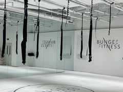 -王府井百货熙地港店