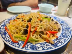 羊肉炒粉-内蒙联营烧麦 草原石榴红(护国寺店)
