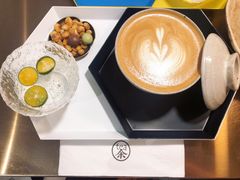 -茶是一枝花泡茶店