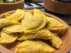 -龍歌自助小火锅(市北和达中心城店)
