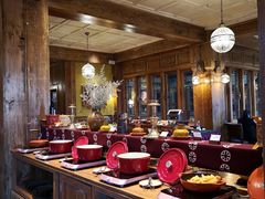 自助取餐区-松赞拉萨林卡酒店