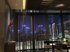 -丽思卡尔顿·炙焰·铁板烧餐厅