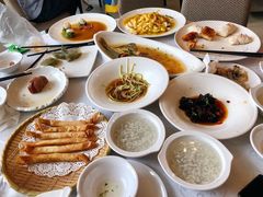-新镇江酒家(南京西路店)