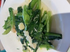 -年辉渔村·非遗传承餐厅(新丰江店)