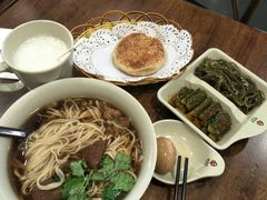 -李先生牛肉面大王(合肥火车站出站口店)