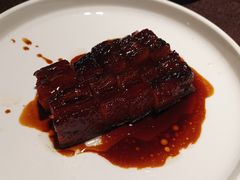 秘制脆皮黑叉烧-侨美·唐荔园·40年地道粤菜