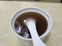 眉豆花生鸡爪炖汤-东平传统鸡饭(德信华城店)