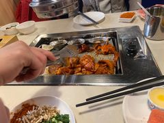 -爱客得牛排海鲜烤肉·火锅自助(春熙路黑金好店)