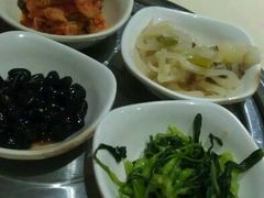 赠送的小菜-郑阿姨的家·이모네·韩料&烤肉(武川路店)