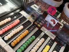 -Salon de The de Joel Robuchon(外滩18号店)