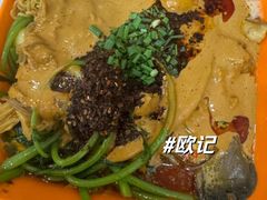 -郭记小街麻辣烫(南小街总店)