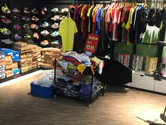 -佰德观岚记羽毛球馆