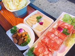 -张大师鸭爪爪特色干锅(南湖店)