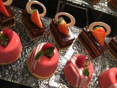 -青岛海尔洲际酒店