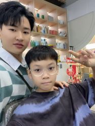 -苏豪路易士·嘉玛发廊