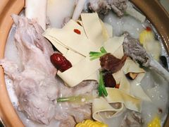 -骨味坊·十二年老店(宝业东城广场店)