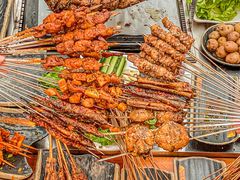 -呼吉牧蒙古烤肉·烧烤·小龙虾