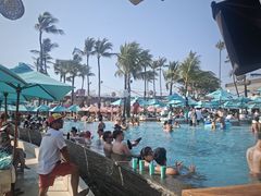 -FINNS Beach Club