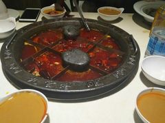 -九宫格重庆火锅(北国商城店)