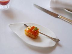 三文鱼刺身脆米-Jean Georges