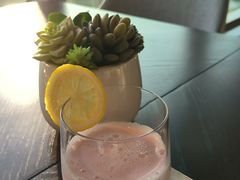 -深圳国际会展中心希尔顿酒店(前海华发冰雪世界店)