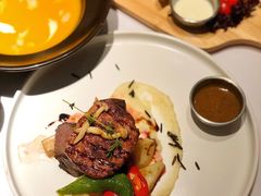 -阿妮叶李(光谷世界城店)