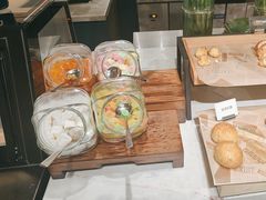 -晶丽香榭自助餐(南京大饭店)