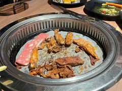 -千滋百味自助烤肉火锅(东门町店)