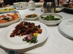 -乾隆美食·本帮菜(黄河路店)