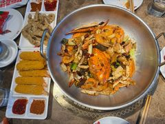 -七欣天香辣蟹火锅(上海银亿滨江店)