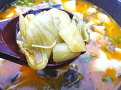 -东家小院金汤酸菜鱼(南阳路店)