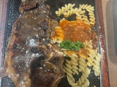 -豪客来牛排(空港华联店)